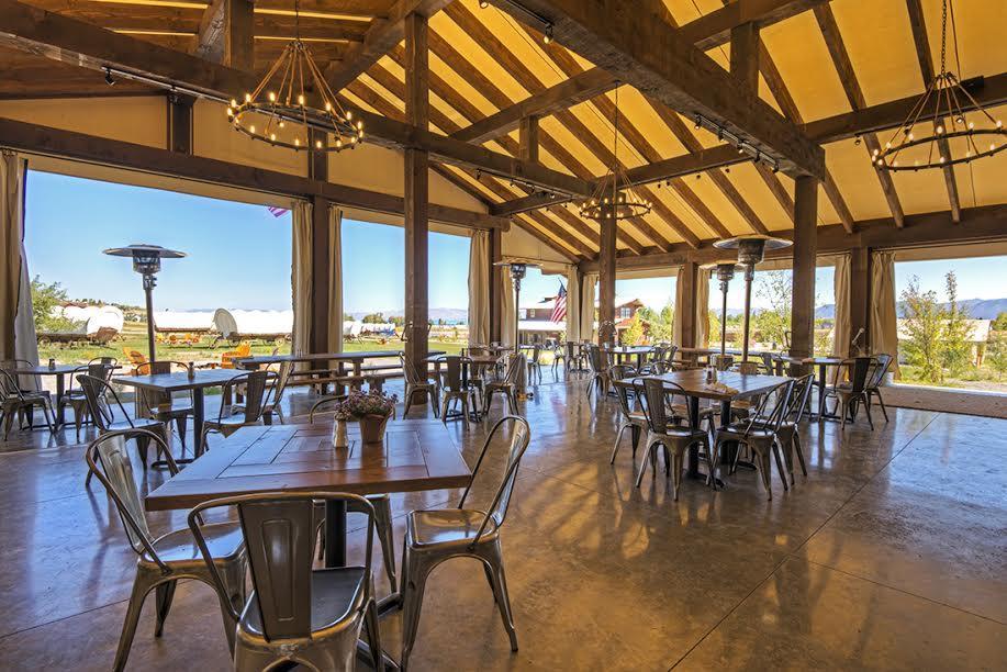 Conestoga Ranch Glamping Resort Garden City Bagian luar foto