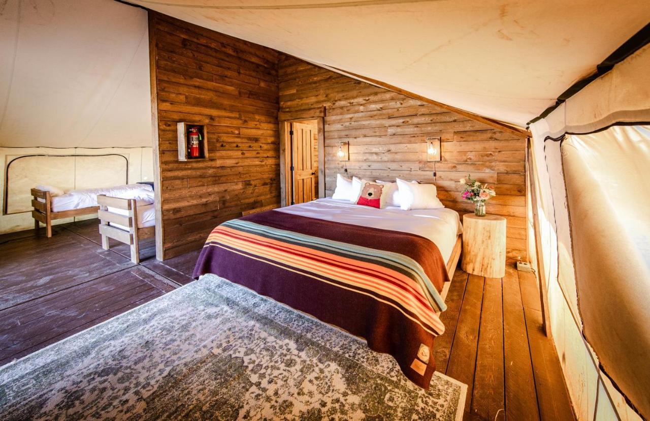 Conestoga Ranch Glamping Resort Garden City Bagian luar foto
